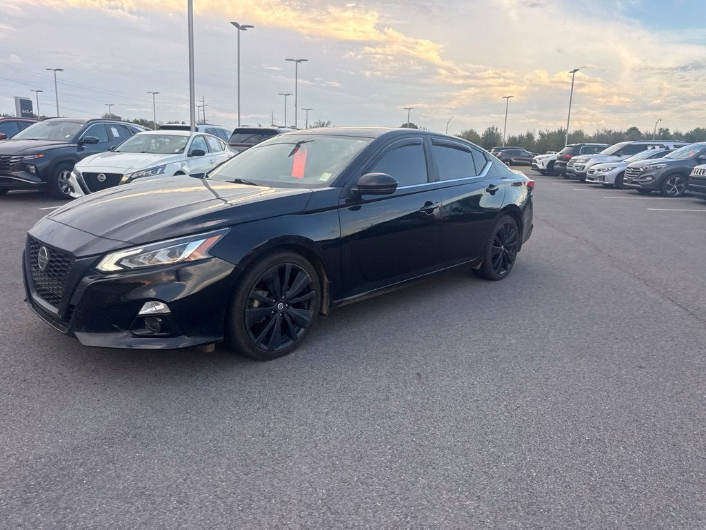 2022 Nissan Altima 2.5 SR
