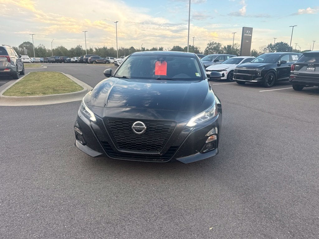 2022 Nissan Altima 2.5 SR