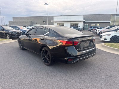 2022 Nissan Altima 2.5 SR