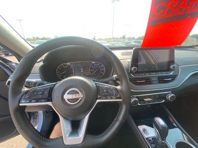 2025 Nissan Altima 2.5 SR ONE OWNER / POWER DRIVERS SEAT / BLIND SPOT
