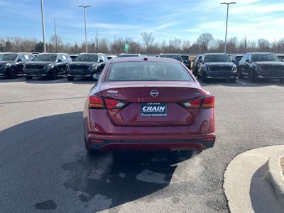 2024 Nissan Altima 2.5 SV