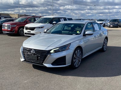 2023 Nissan Altima 2.5 SL BOSE AUDIO / NAV / HEATED SEATS