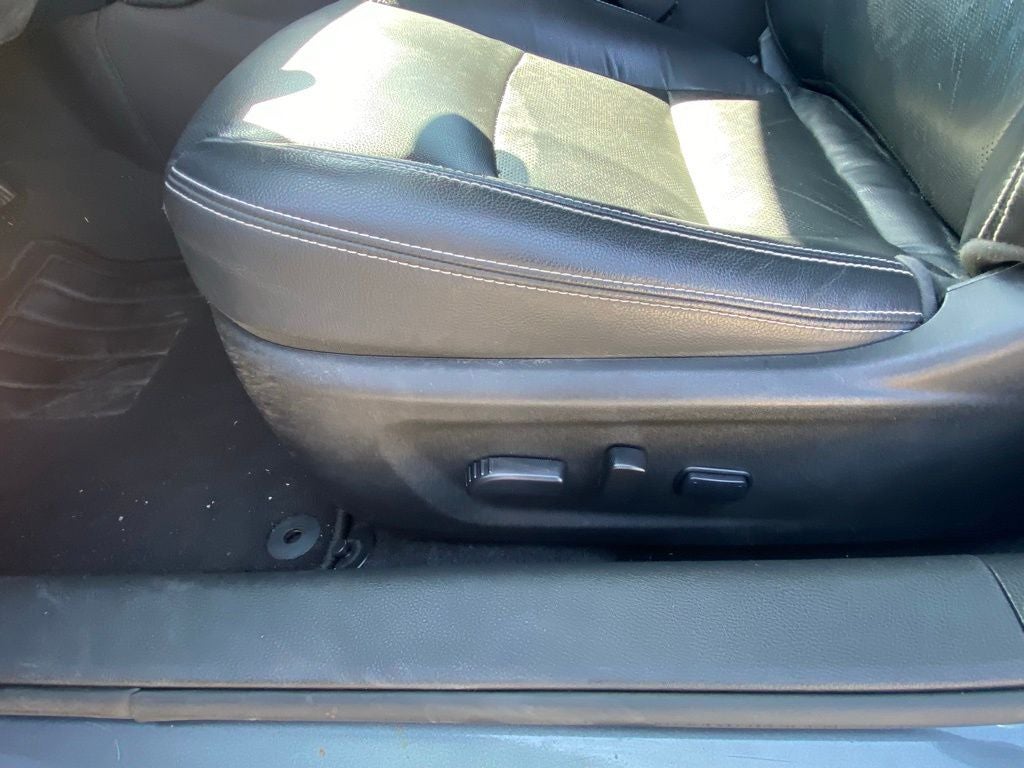 2023 Nissan Altima 2.5 SL CLEAN CARFAX / HEATED SEATS