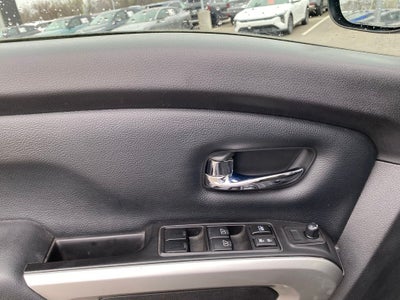 2018 Nissan Titan SV 4X4 / NAV / HEATED SEATS