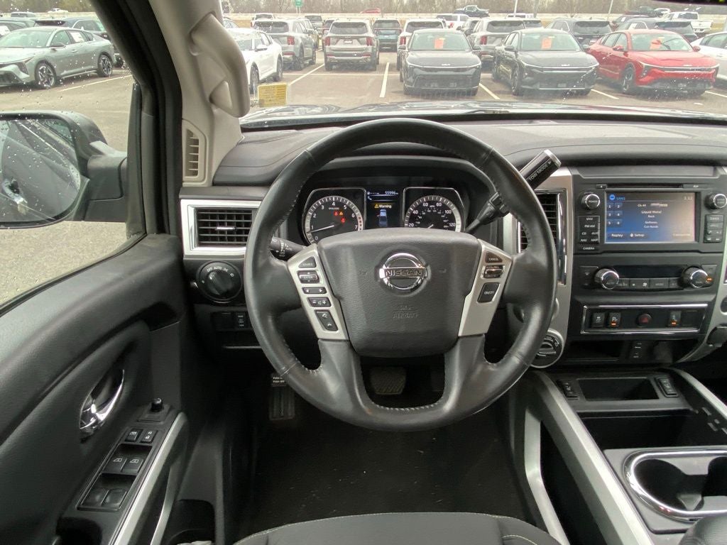 2018 Nissan Titan SV 4X4 / NAV / HEATED SEATS