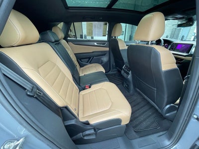 2024 Volkswagen Atlas Cross Sport 2.0T SEL R-Line
