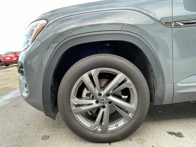 2024 Volkswagen Atlas Cross Sport 2.0T SEL R-Line