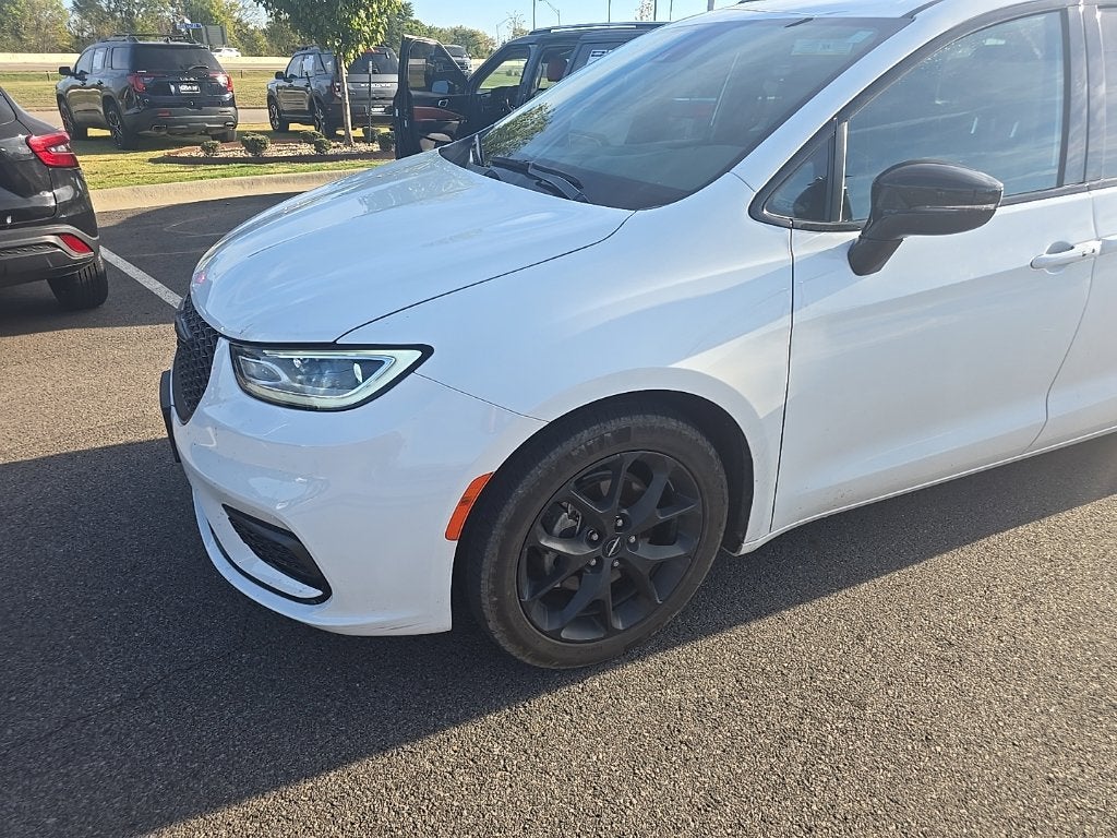 2024 Chrysler Pacifica Touring L HEATED SEATS / LEATHER / 3RD ROW