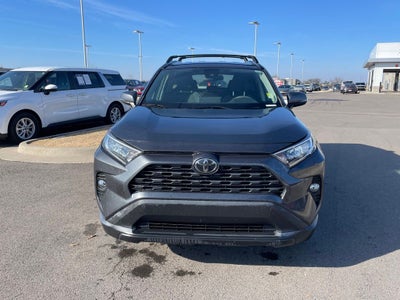 2020 Toyota RAV4 XLE