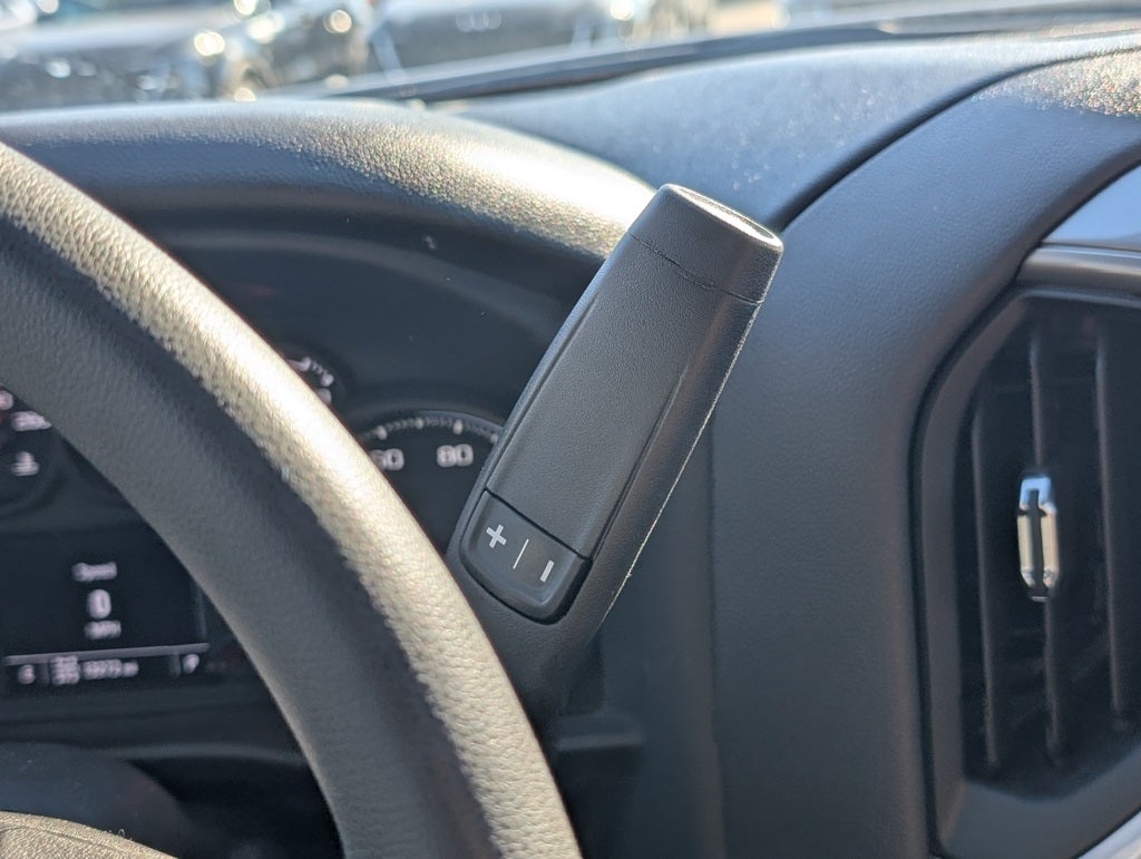 2024 Chevrolet Silverado 1500 Custom 4X4 / ONE OWNER