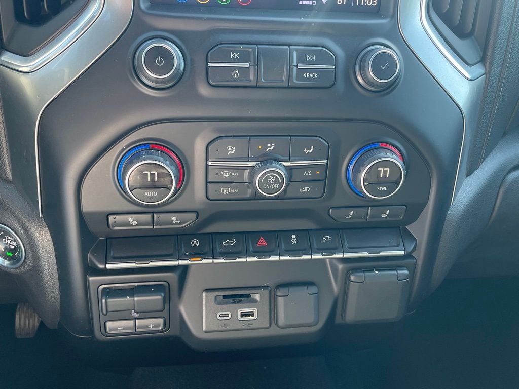 2019 Chevrolet Silverado 1500 LT 4X4 / HEATED SEATS / CLEAN CARFAX