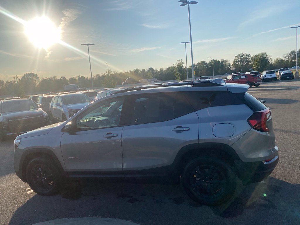 2024 GMC Terrain AT4 HEATED SEATS / AWD / ONE OWNER