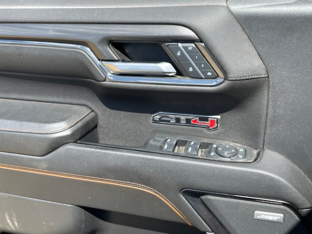 2024 GMC Sierra 1500 AT4 HEATED SEATS / COOLED SEATS / SUNROOF / ONE OWNER