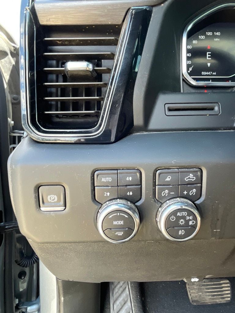 2024 GMC Sierra 1500 AT4 HEATED SEATS / COOLED SEATS / SUNROOF / ONE OWNER