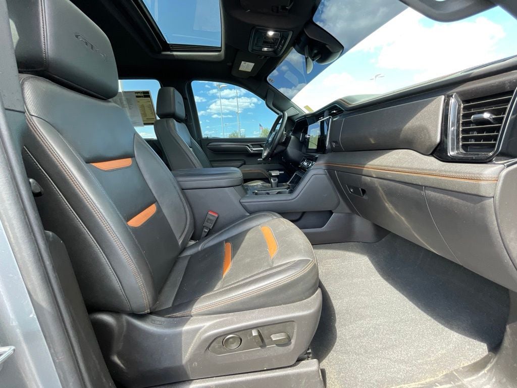 2024 GMC Sierra 1500 AT4 HEATED SEATS / COOLED SEATS / SUNROOF / ONE OWNER