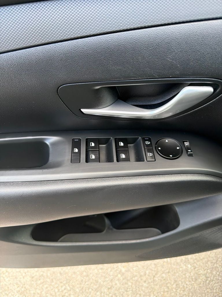 2025 Hyundai Tucson SEL HEATED SEATS / ONE OWNER