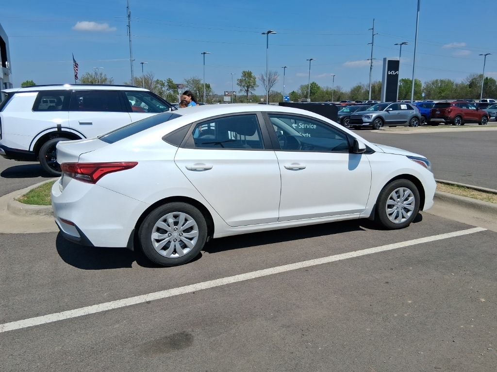 2019 Hyundai Accent SE