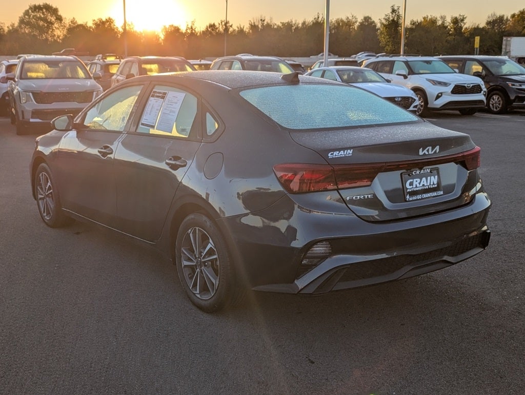 2023 Kia Forte LXS CPO / ONE OWNER