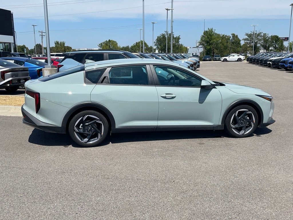 2026 Kia K4 EX