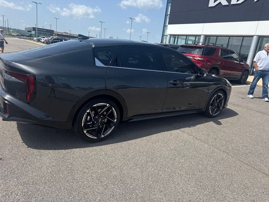 2025 Kia K4 GT-Line