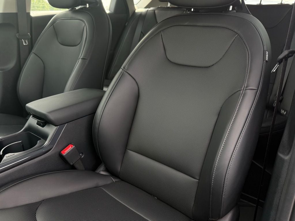 2026 Kia K4 EX LEATHER / HEATED SEATS / ONE OWNER