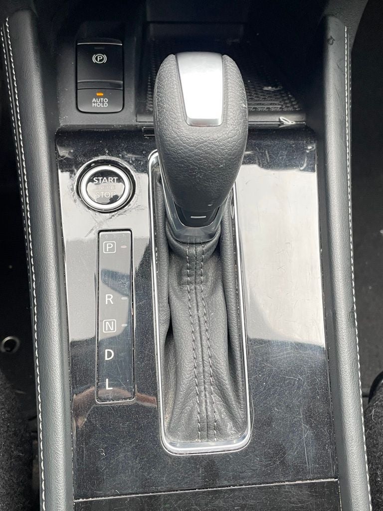2024 Nissan Kicks SR HEATED SEATS / ONE OWNER