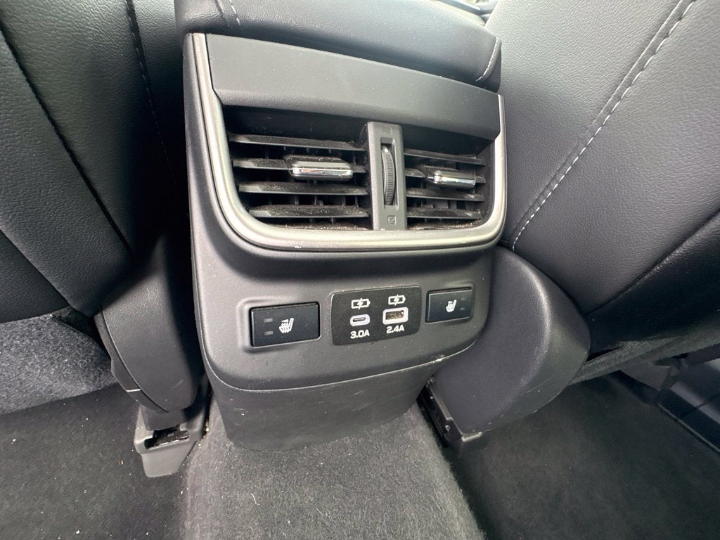 2025 Subaru Outback Touring XT MOONROOF / HEATED SEATS / ONE OWNER