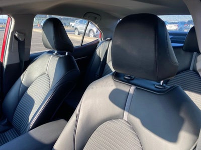 2021 Toyota Camry SE ONE OWNER / CLEAN CARFAX