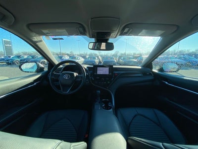 2021 Toyota Camry SE ONE OWNER / CLEAN CARFAX