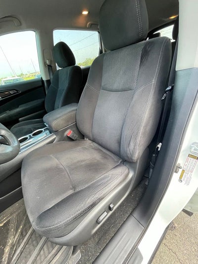 2016 Nissan Pathfinder SV