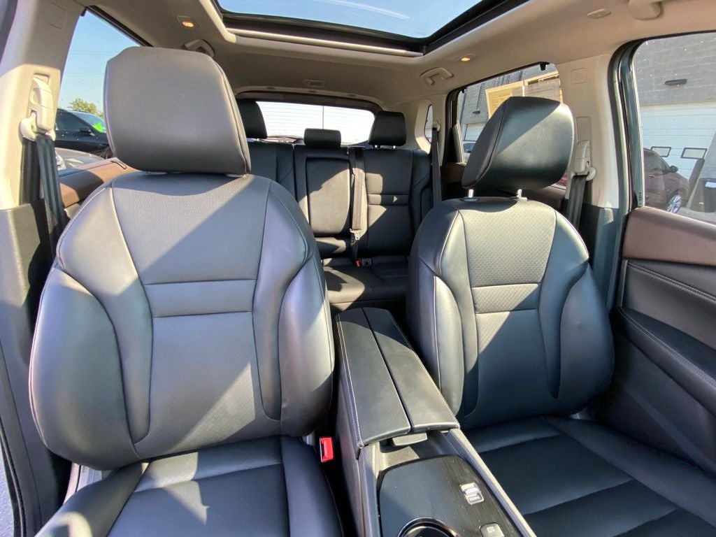 2023 Nissan Rogue SV ONE OWNER / CLEAN CARFAX