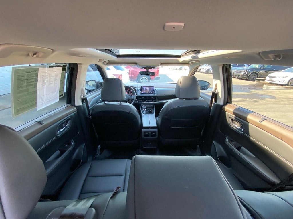 2023 Nissan Rogue SV ONE OWNER / CLEAN CARFAX