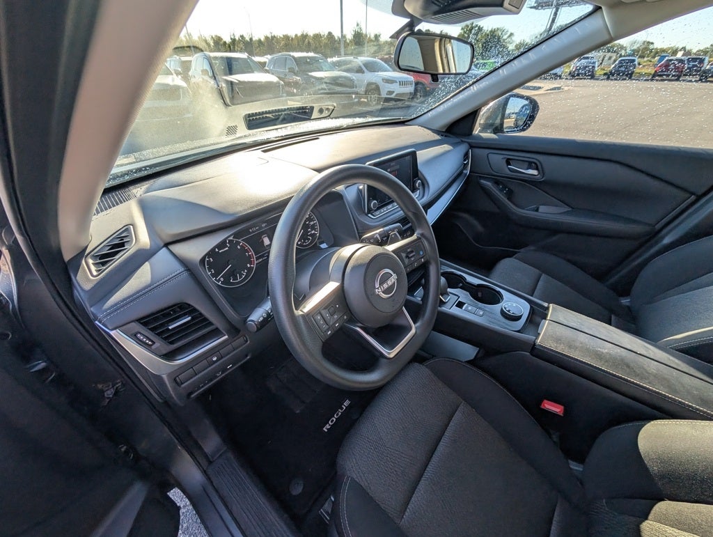 2024 Nissan Rogue SV AWD / ONE OWNER / CLEAN CARFAX