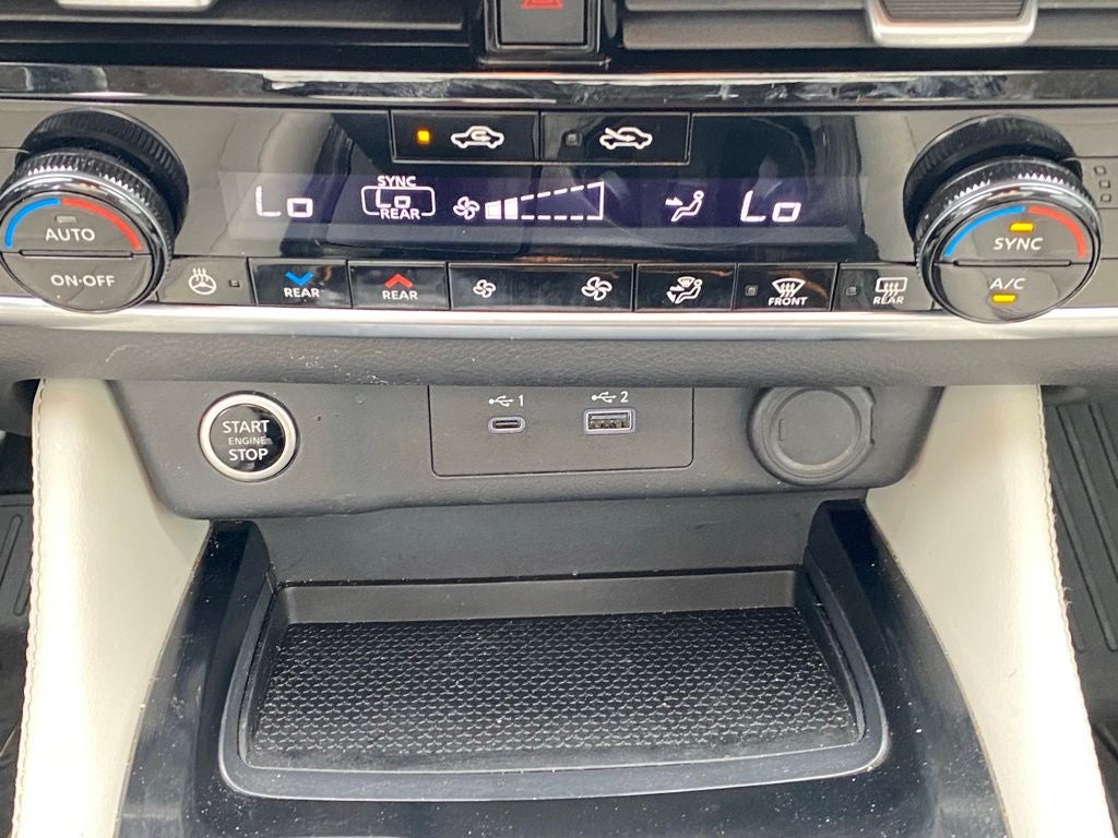 2023 Nissan Rogue SL HEATED SEATS / BOSE AUDIO / ONE OWNER