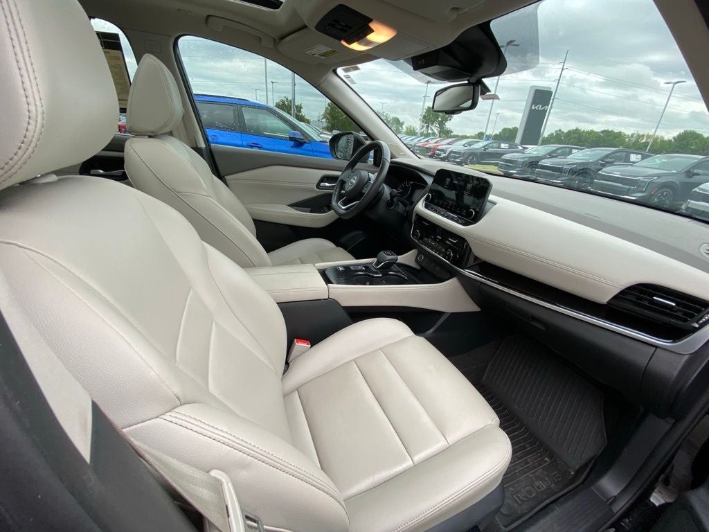 2023 Nissan Rogue SL HEATED SEATS / BOSE AUDIO / ONE OWNER