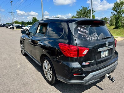 2018 Nissan Pathfinder SL