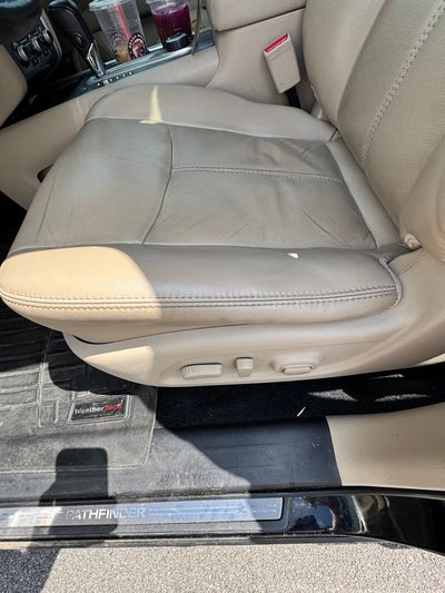 2018 Nissan Pathfinder SL