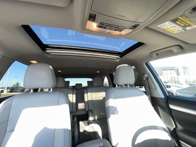 2016 Toyota Highlander XLE V6 HEATED SEATS / NAV