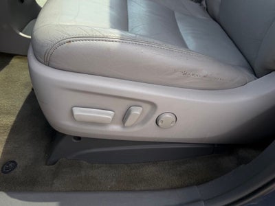 2017 Toyota Sienna XLE 8 Passenger