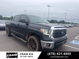 2021 Toyota Tundra SR5 5.7L V8 / 4X4 / SR5 UPGRADE PACKAGE