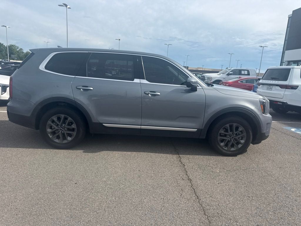 2025 Kia Telluride LX LEATHER / 3RD ROW / NAV