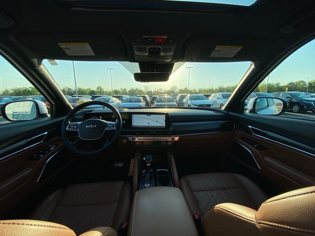 2025 Kia Telluride SX X-Line AWD / SUNROOF / HEATED SEATS