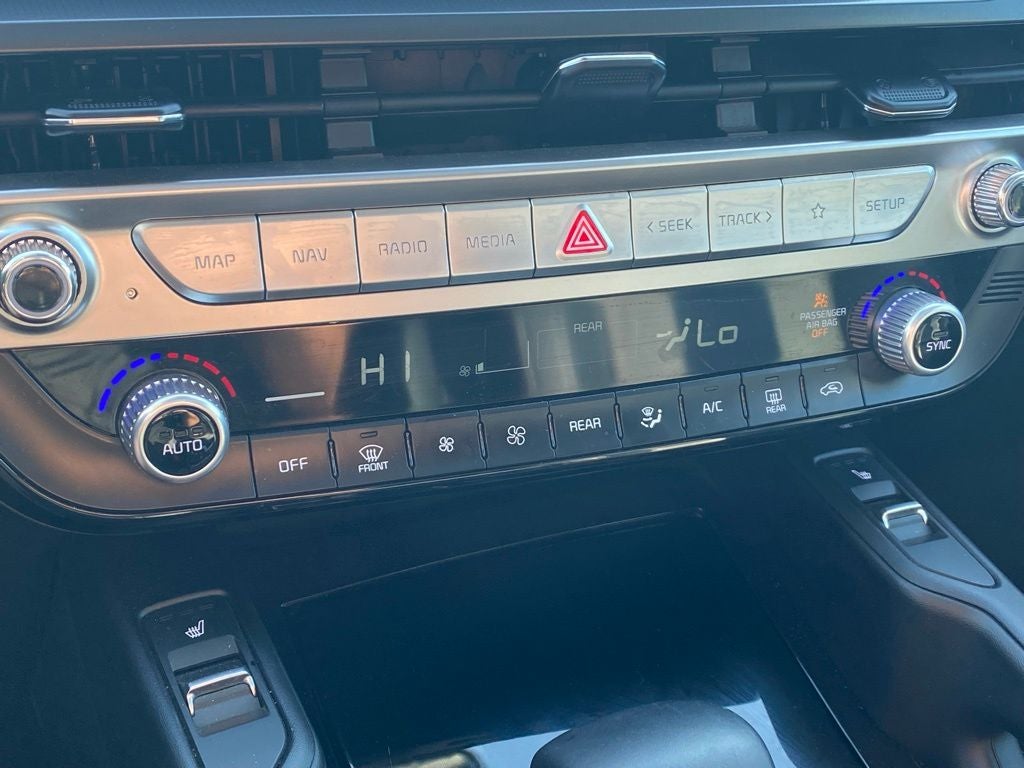 2025 Kia Telluride S HEATED SEATS / NAV