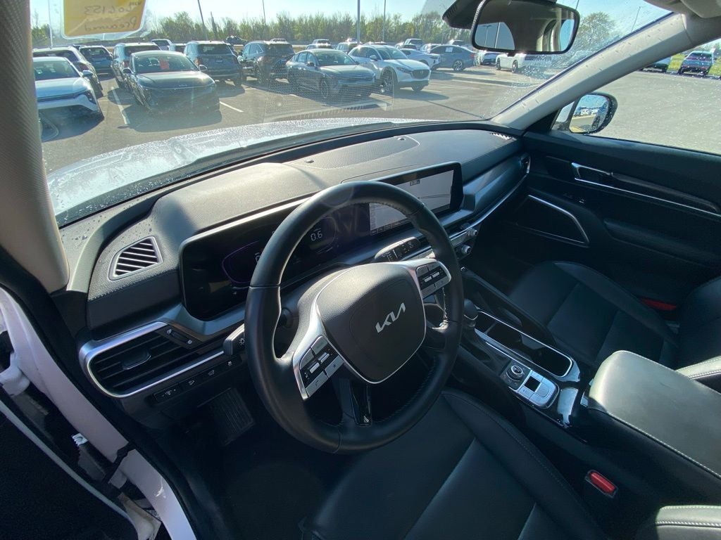 2025 Kia Telluride S HEATED SEATS / NAV