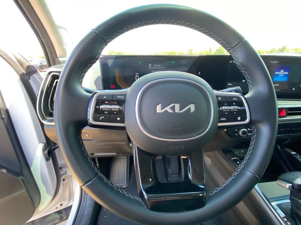 2025 Kia Sorento X-Line EX AWD / MOONROOF / 3RD ROW / HEATED SEATS