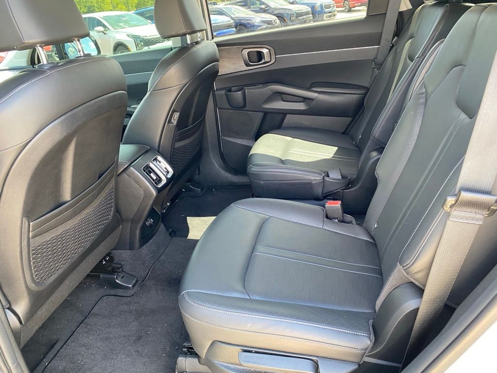 2025 Kia Sorento X-Line EX AWD / MOONROOF / 3RD ROW / HEATED SEATS