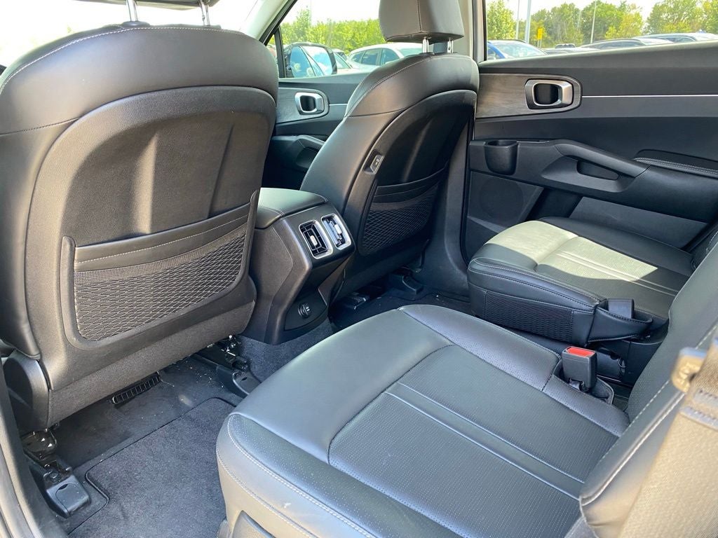2025 Kia Sorento X-Line EX AWD / MOONROOF / 3RD ROW / HEATED SEATS