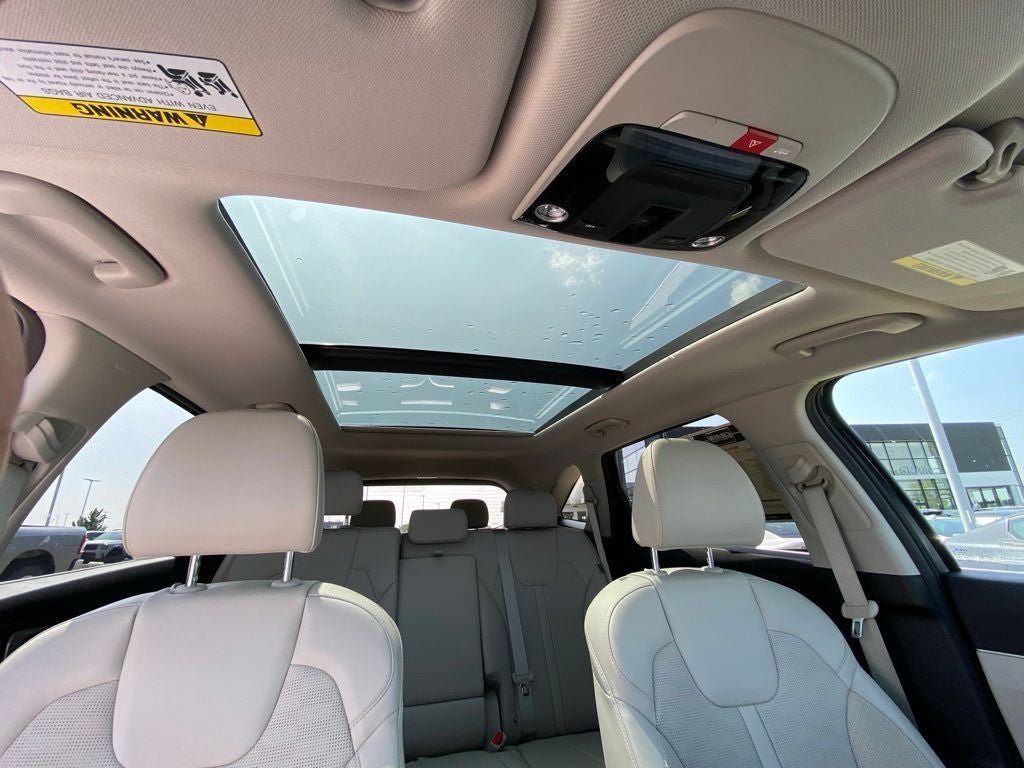 2025 Kia Sorento S MOONROOF / ONE OWNER / HEATED SEATS