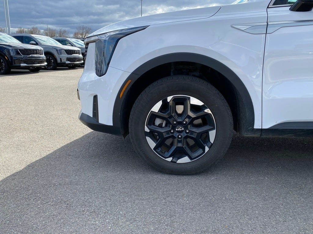 2024 Kia Sorento S AWD / HEATED SEATS