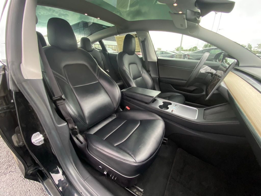 2021 Tesla Model 3 Standard Range Plus SELF DRIVING / NAV / NON SMOKER